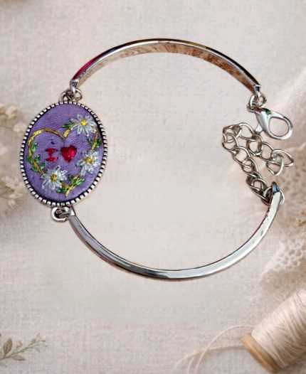 Joyas bordadas Pulsera I love