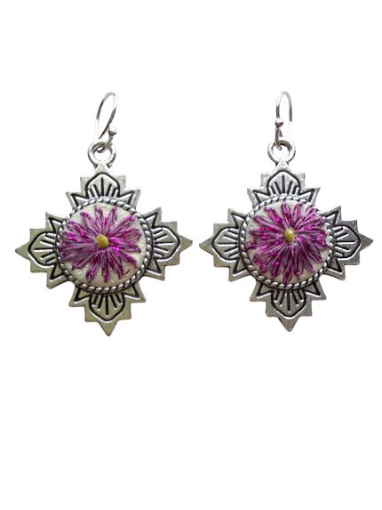 Joyas bordadas Aros Pétalos de Algodón